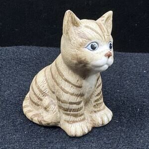Giordano Miniature Ceramic Figurine Trinket Tabby Cat Kitty 1986